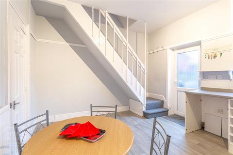 197 Denton Lane, Chadderton, Oldham, OL9 9DQ
