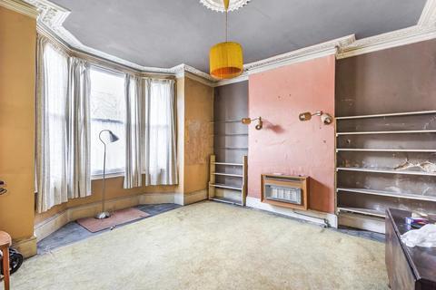 16 Melvin Road, London, SE20 8EU