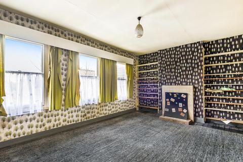 16 Melvin Road, London, SE20 8EU