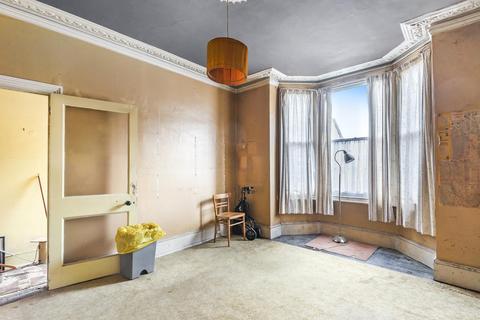 16 Melvin Road, London, SE20 8EU