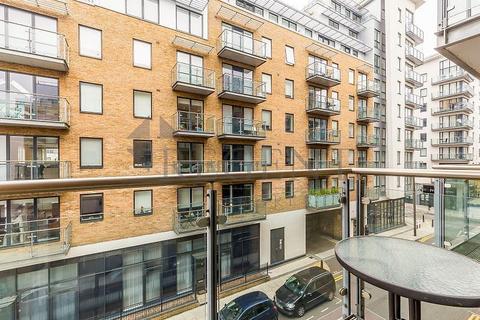 Studio to rent, Caspian Wharf, Yeo Street, E3