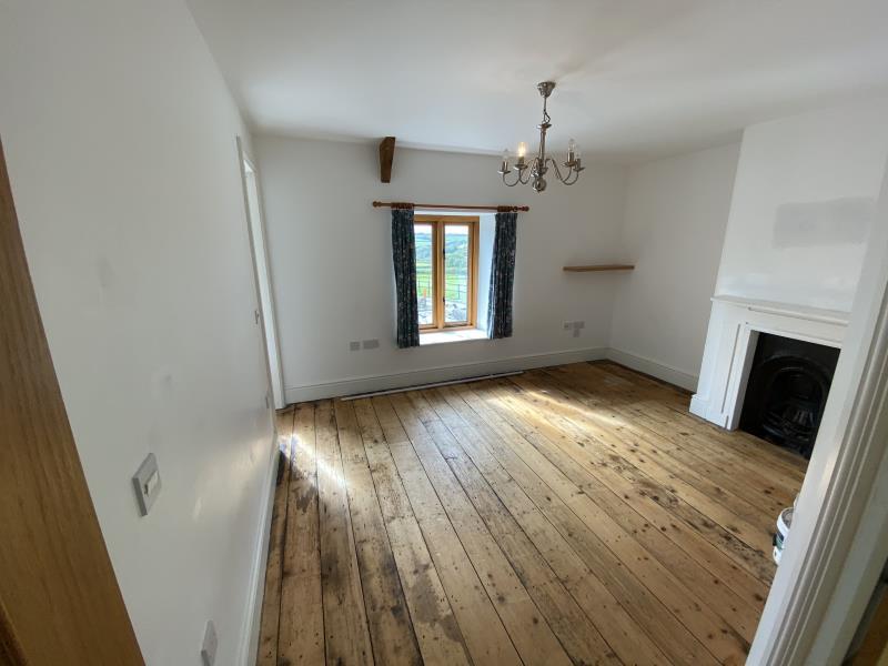 House in Umberleigh - More