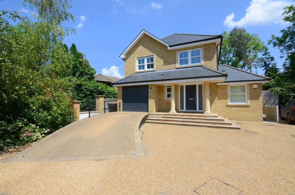 Station Approach, East Horsley, KT24 5 bed detached house £1,400,000