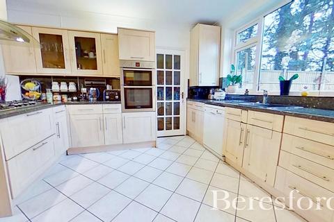 1 Farnes Drive, Romford, RM2 6NS