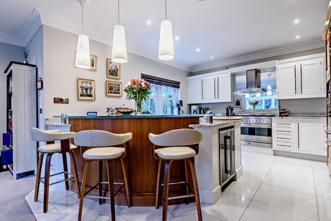 Treetops Knowle Grove, Virginia Water, GU25 4JB