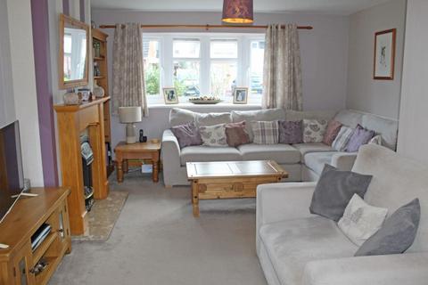 21 Lighton Close, Hereford, HR1 1UH