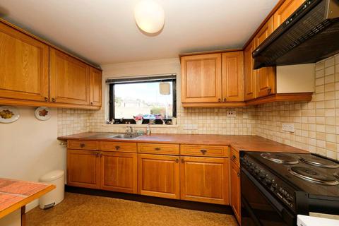 7 Beechmount Crescent, Edinburgh, EH12 5TU