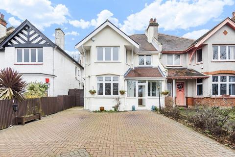 6 Somertrees Avenue, London, SE12 0BX