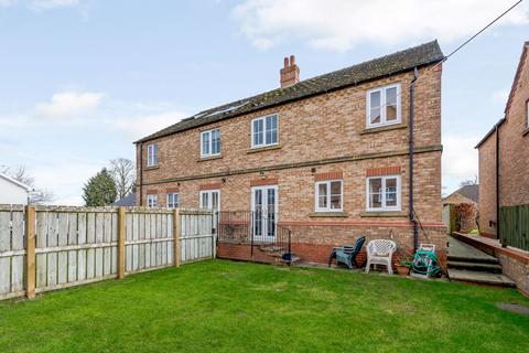 2b Dale Close, Hampsthwaite, Harrogate, HG3 2EQ