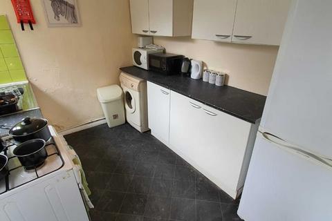 1 bedroom in a house share to rent, Room 3, Oakwood Road, Sparkhill, B11 4HD