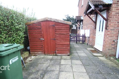 12b Berryfield, Slough, SL2 5SE