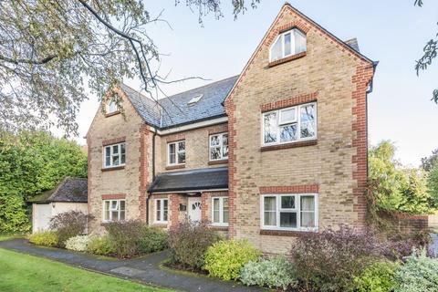 Flat 4, Rowan Place Beech Trees Road, High Wycombe, HP12 4AW