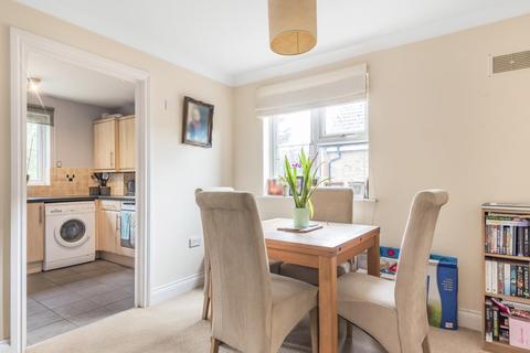 Flat 4, Rowan Place Beech Trees Road, High Wycombe, HP12 4AW