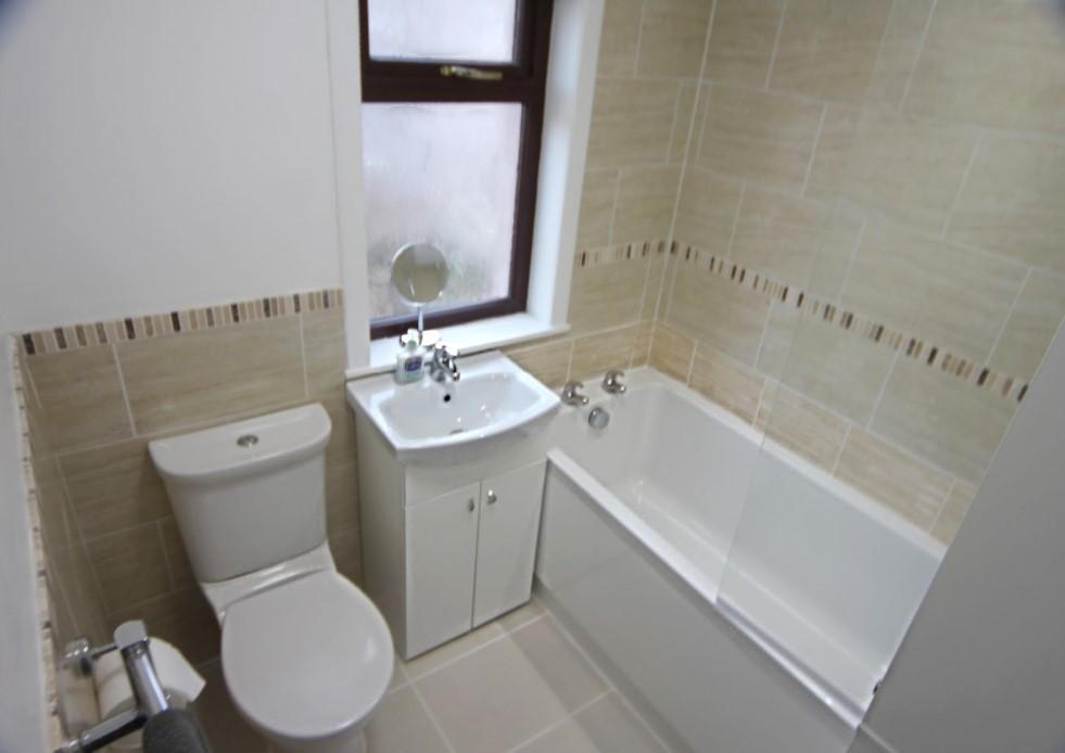 12 Mc Lellan Gardens, Dalbeattie DG5 4 BX - Grieve G