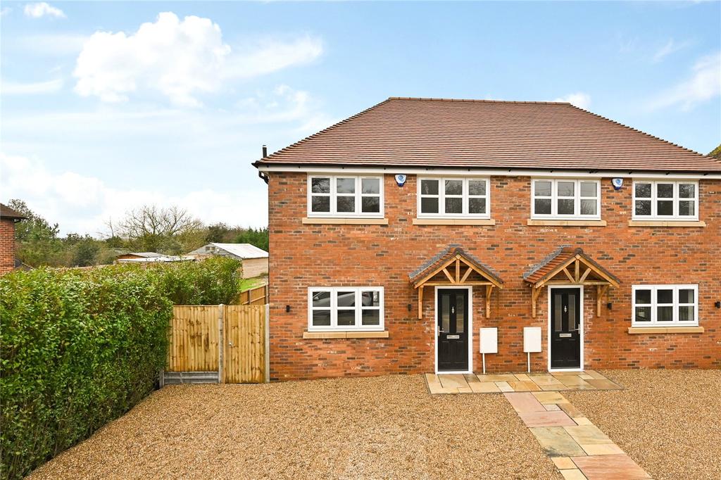 Brickfield Cottages, Harville Road, Wye, Kent, TN25 3 bed semidetached