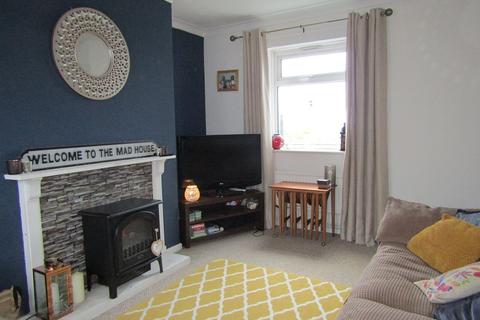 15 Lluest, Ystradgynlais, Swansea, SA9 1HT