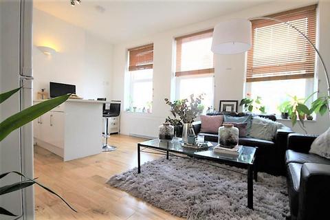 2 bedroom flat to rent, Chamberlayne Road, Kensal Rise, NW10