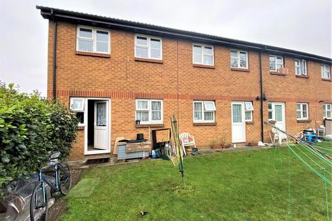 171 Abbotswood Way, Hayes, UB3 3PG
