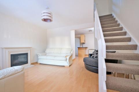 4 bedroom semi-detached house to rent, Dunlin Road, Cove Bay, Aberdeen, AB12