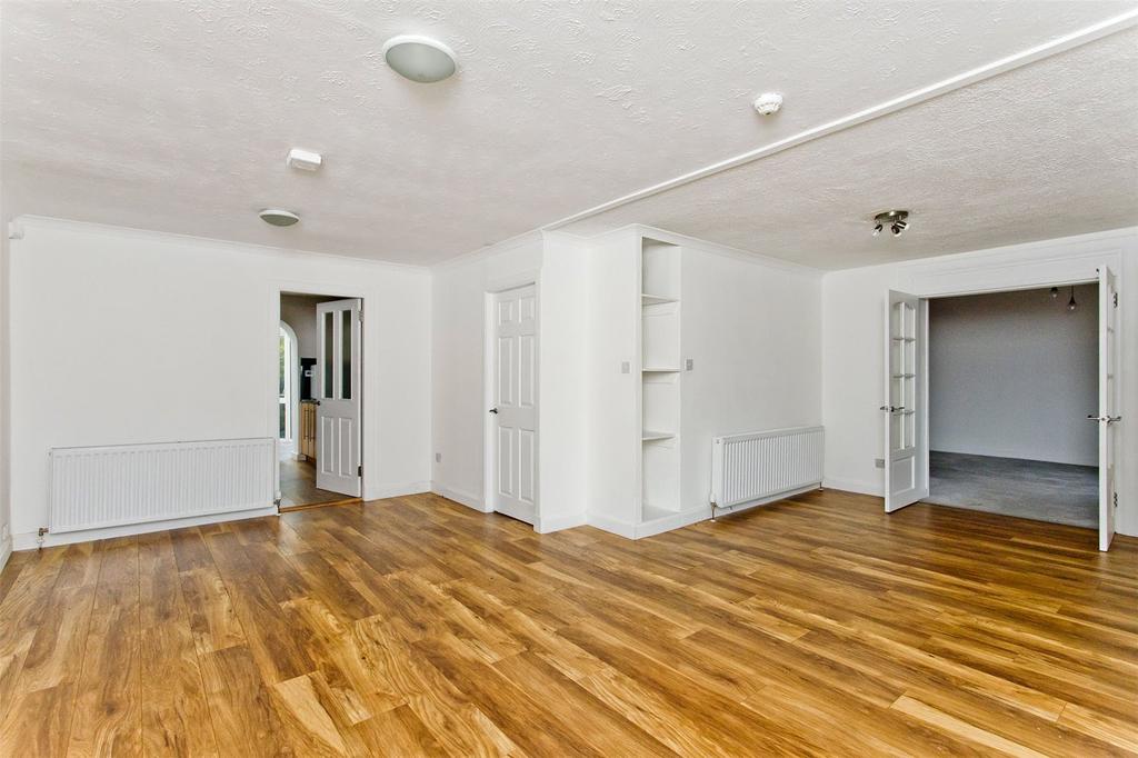 Living/Dining Room