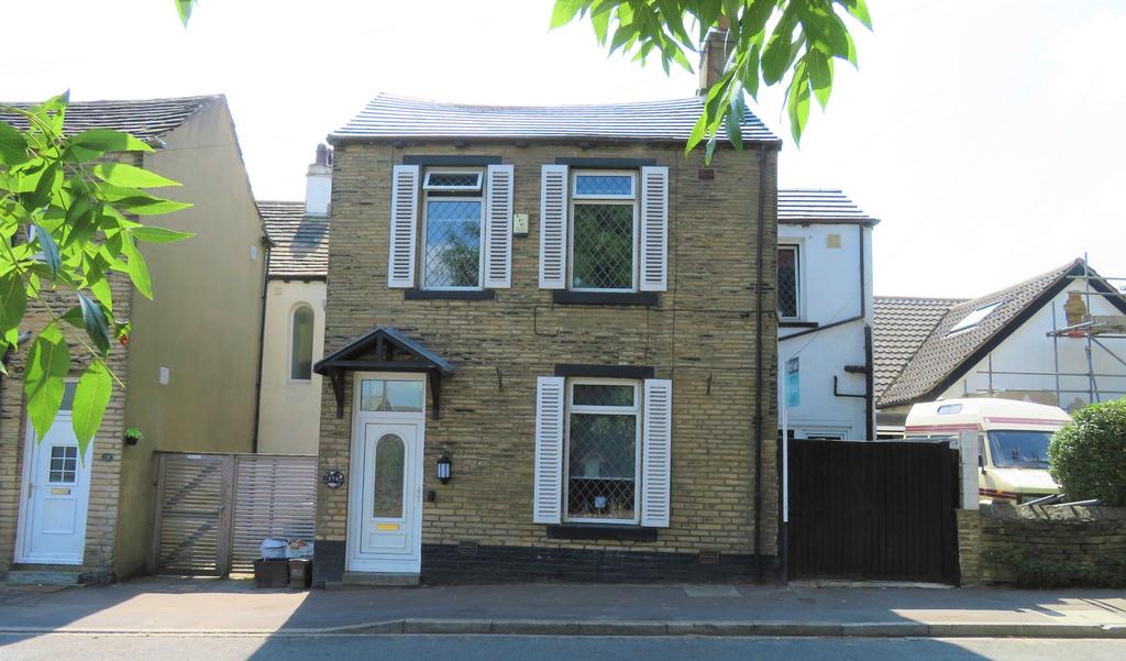 Wakefield Road, Lightcliffe, HX3 8TP 2 bed detached house £149,950