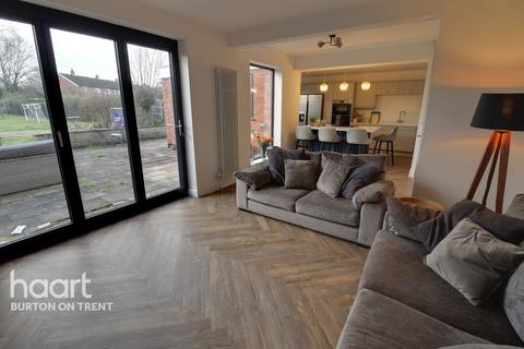 34 Efflinch Lane, Barton Under Needwood, Burton-on-trent, DE13 8ET