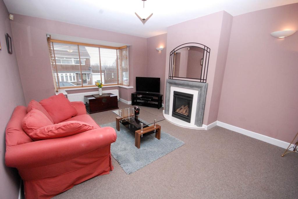 Marian Drive, Bill Quay 4 bed bungalow £200,000