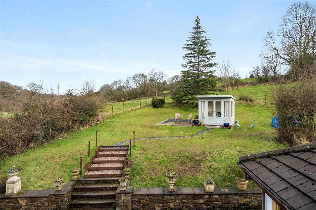 white coppice house for sale