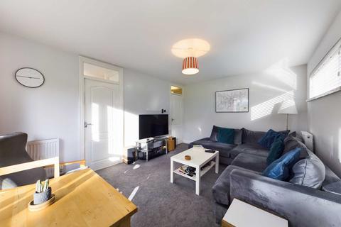 25 Aston View, Hemel Hempstead, HP2 7NY