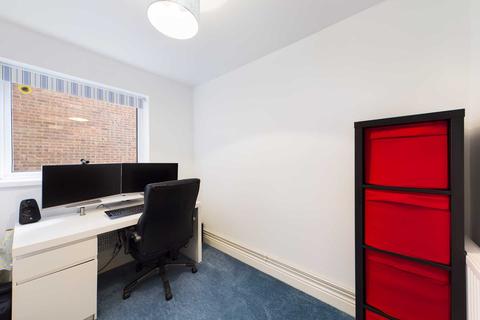 25 Aston View, Hemel Hempstead, HP2 7NY