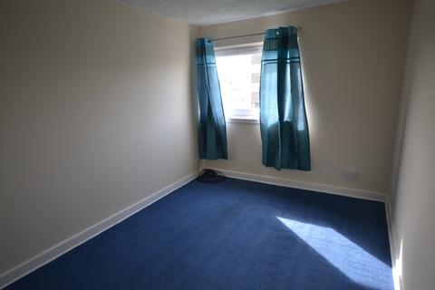 2 bedroom flat to rent, Calder Grove, Sighthill, Edinburgh, EH11