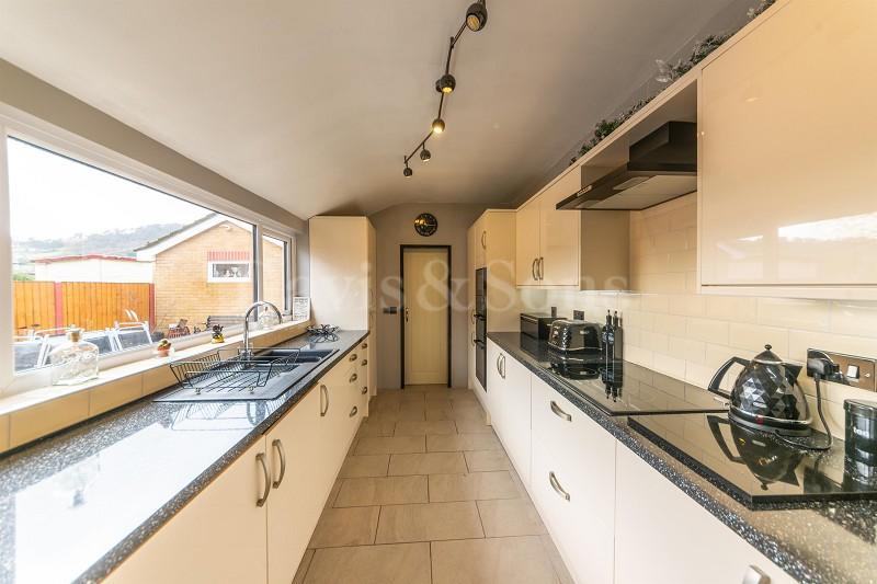 Grove Road, Risca, Newport. NP11 3 bed end of terrace house - £185,000