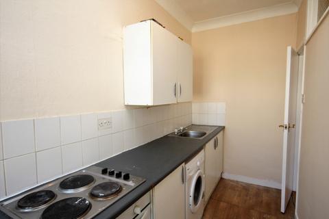 1 bedroom apartment for sale, Kensington Gardens, Ilford, Essex