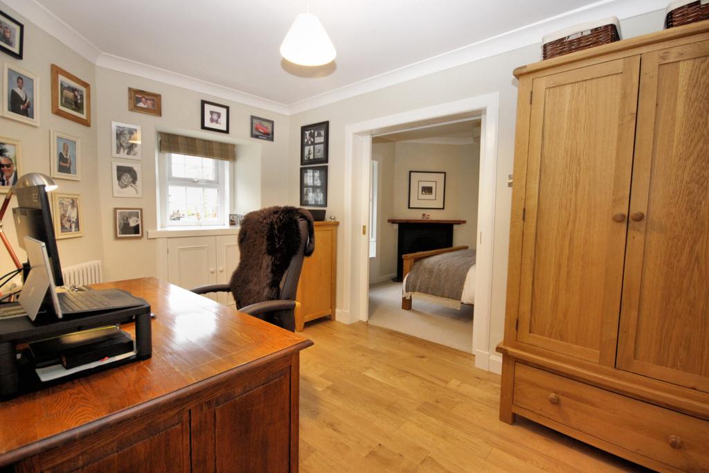 Kerrix, 5 School Brae, Haugh of Urr - Williamson a