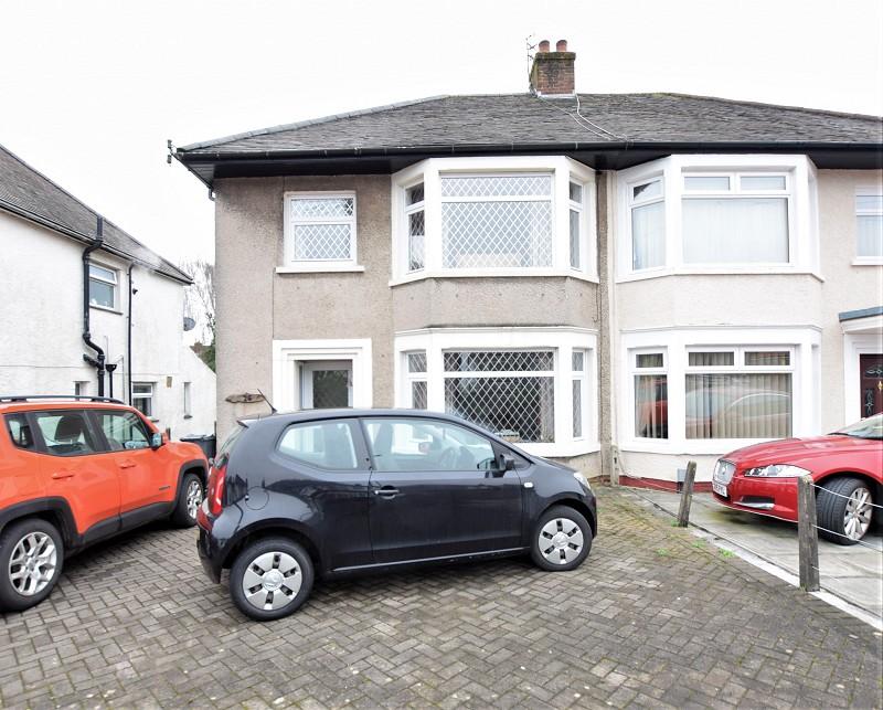Ty Wern Road, Rhiwbina, Cardiff. CF14 6AB 3 bed semidetached house £