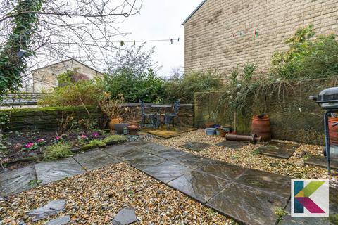 140 Chew Valley Road, Greenfield, Oldham, OL3 7DD