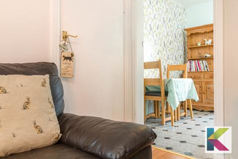 140 Chew Valley Road, Greenfield, Oldham, OL3 7DD