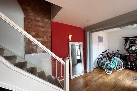 3 bedroom terraced house for sale - The Bell Tower, Newark