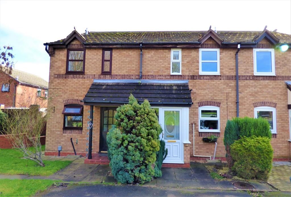 Meadow Way, Armitage, Rugeley, Staffordshire 2 bed terraced house £