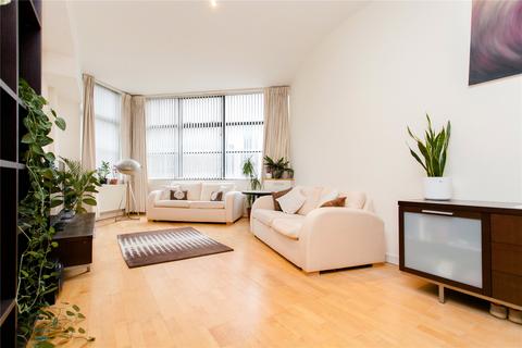1 bedroom flat to rent, Exchange Building, 132 Commercial Street, London