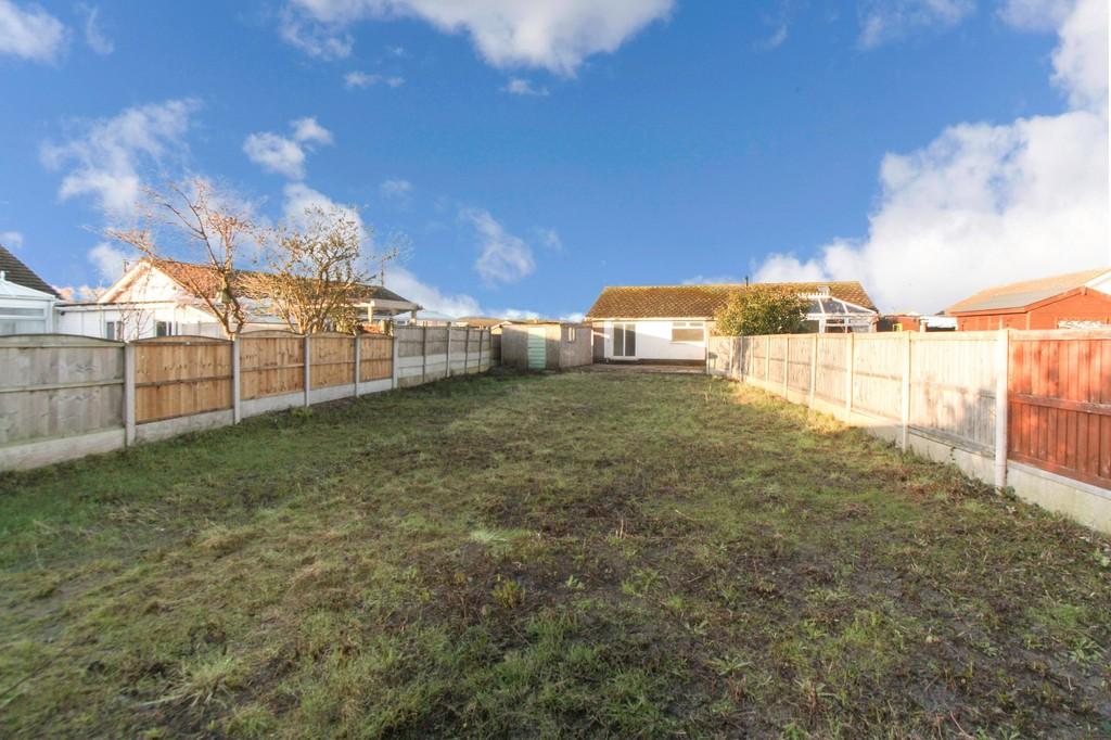 Towyn Way West, Towyn 2 bed semidetached bungalow £112,950