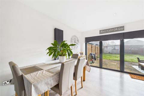 3 bedroom semi-detached house for sale, Greenfields Road, Reading, Berkshire, RG2