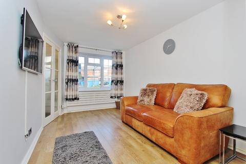 20 Grayling, Dosthill, Tamworth, B77 1NR