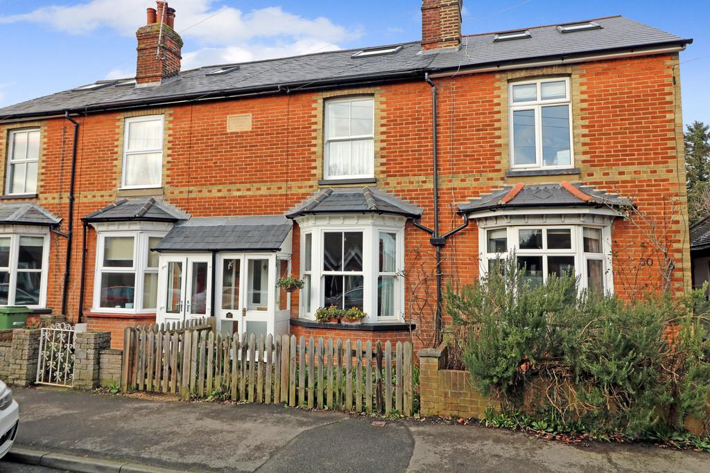 Oakdene Road, Brockham 3 bed terraced house for sale £475,000