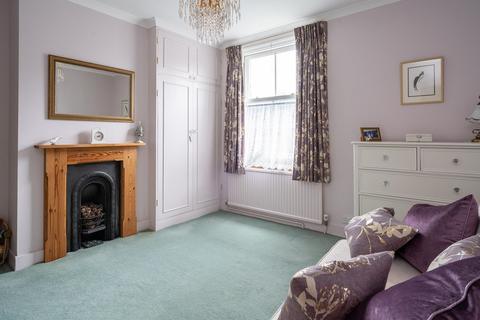 32 Oakdene Road, Brockham, Betchworth, RH3 7JX