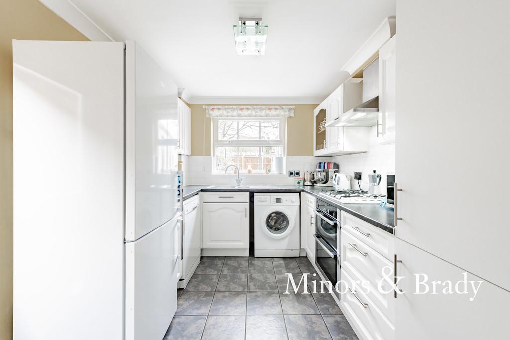 Macarthur Drive, Dereham 3 bed link detached house £260,000