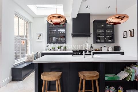 67 Old Park Road, London, N13 4RG