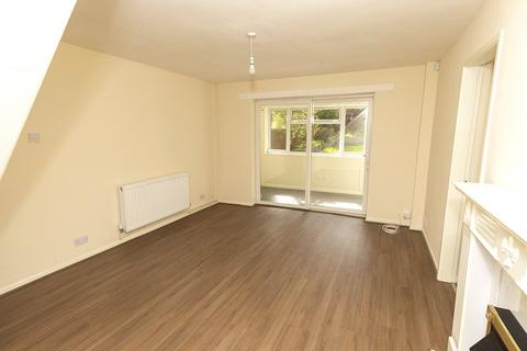 2 bedroom detached house to rent, Dudley Road West, Tividale, Oldbury, West Midlands, B69