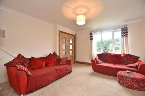 18 Badgers Mount, Leeds, LS15 8XB
