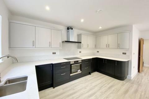 38 Leysdown Avenue, Bexleyheath, DA7 6AT